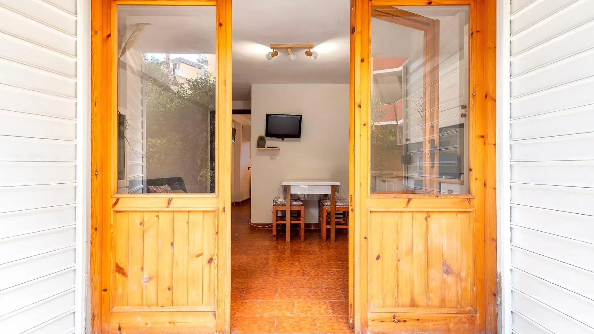 Alghero Holiday Home Near The Beach Apartmán